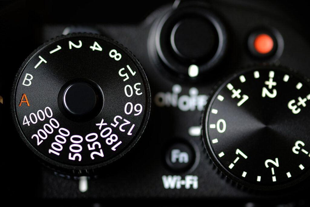 adjust camera shutter speed