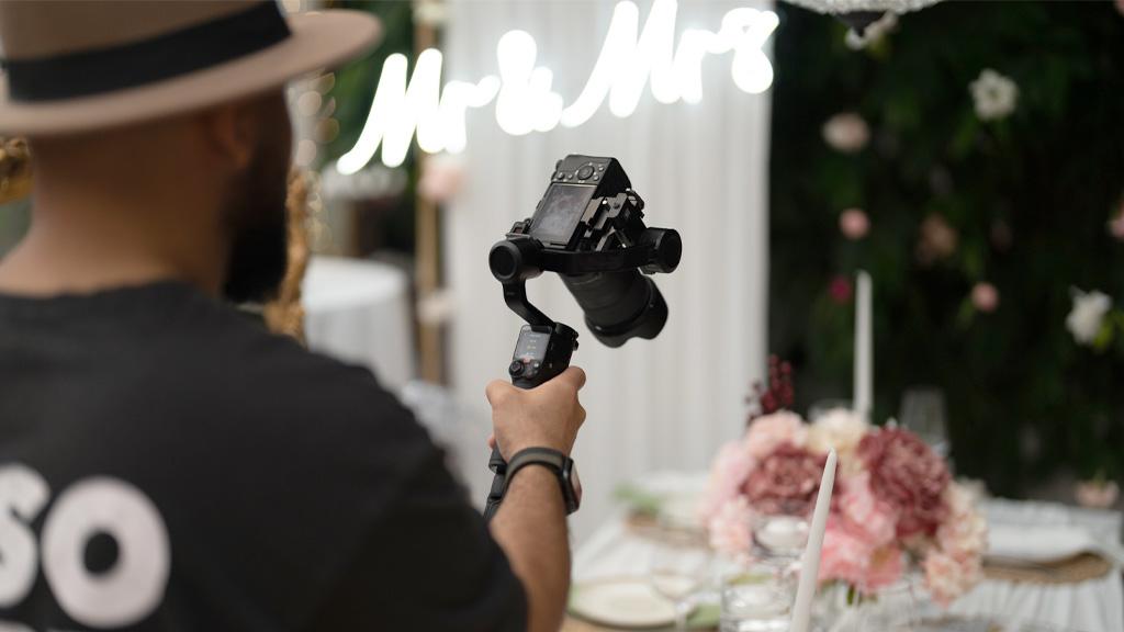 photograph-neon-signs-weddings